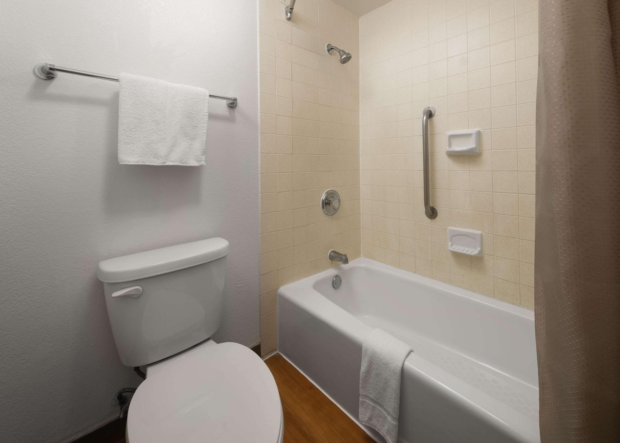 Motel 6 San Simeon, Ca - Hearst Castle Area Екстериор снимка