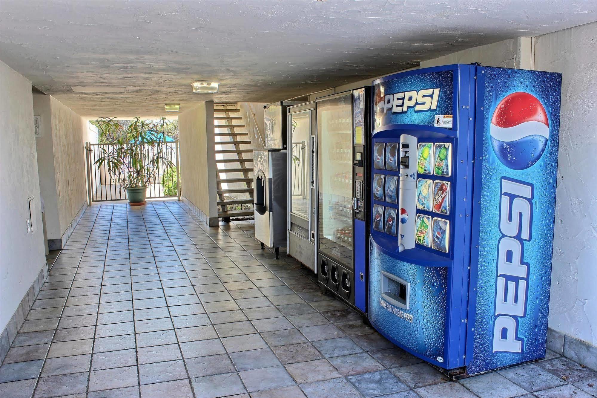 Motel 6 San Simeon, Ca - Hearst Castle Area Екстериор снимка