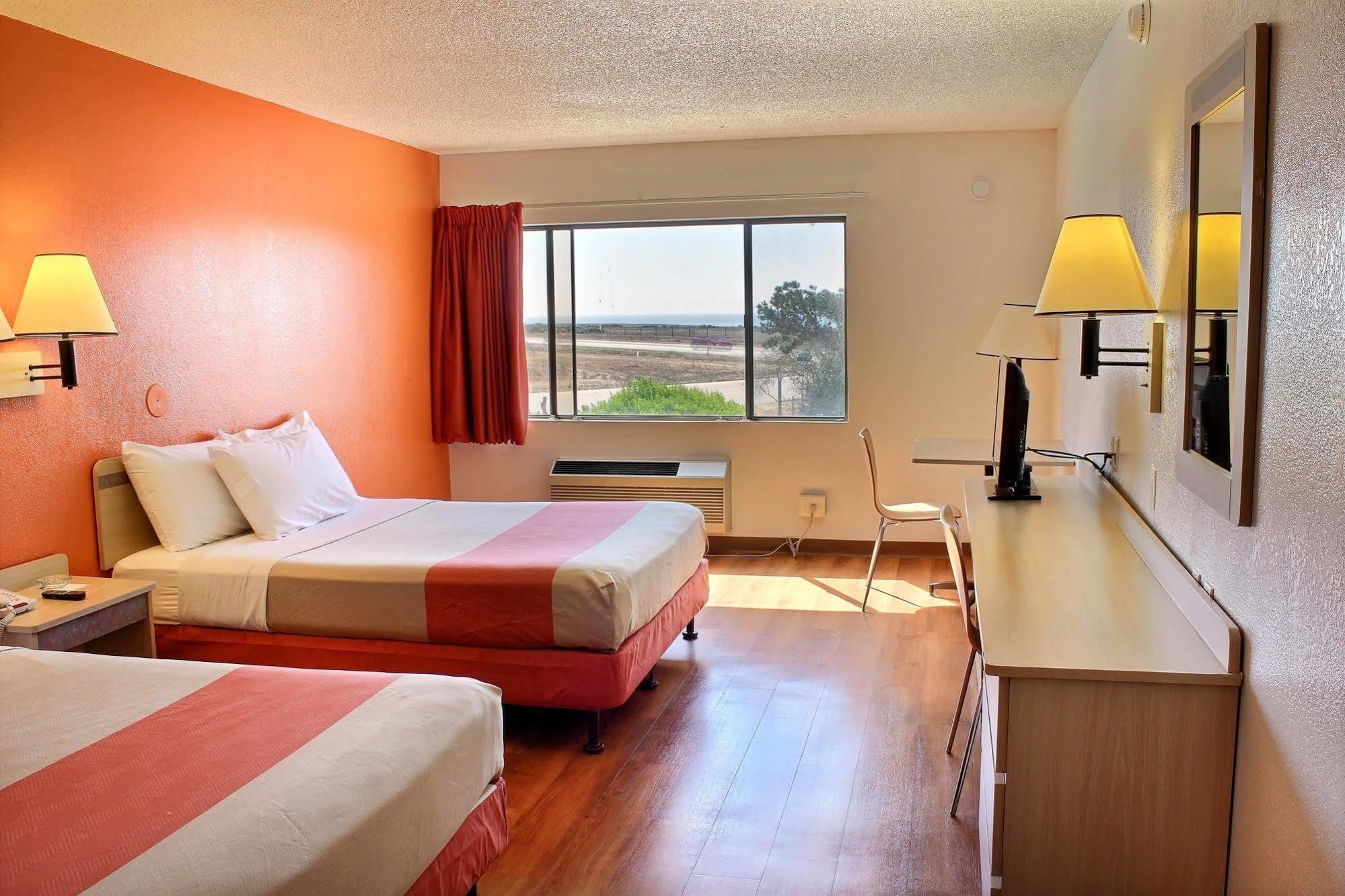 Motel 6 San Simeon, Ca - Hearst Castle Area Екстериор снимка